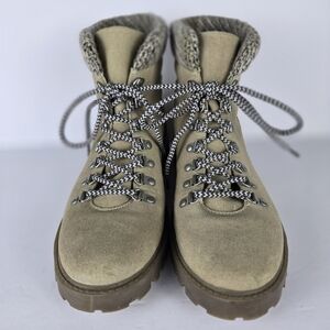NWOTCleo+Wolf Women's BeigeSuede LeatherLace UpSoftToeFashion AnkleBoots Size 11